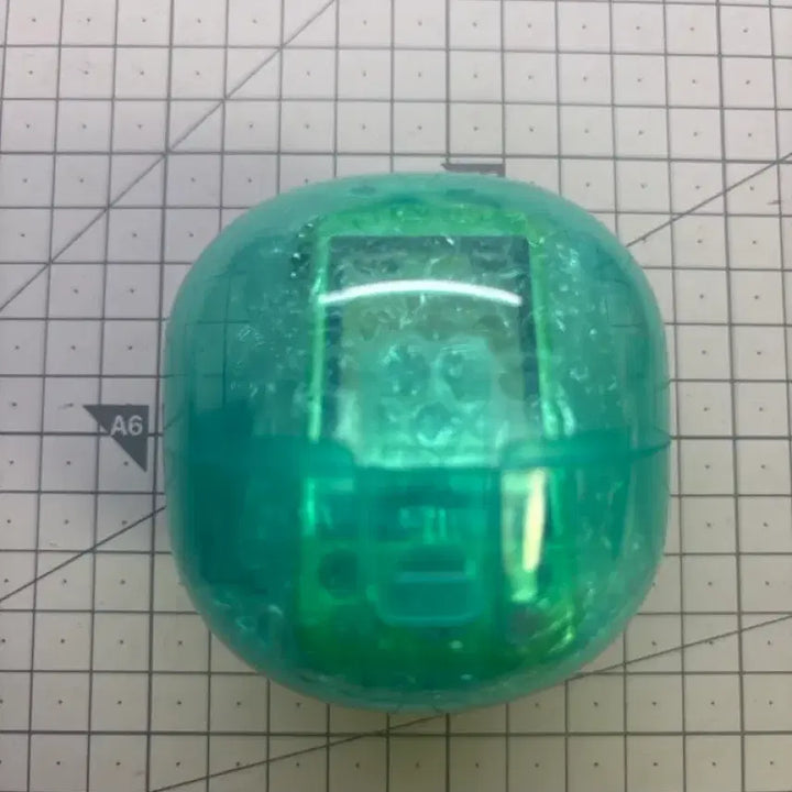 [BUNJANG] Toy Spirit Slide Phone Gacha Green / 토이스피릿 슬라이드폰 폴더폰 가챠 그린 판매