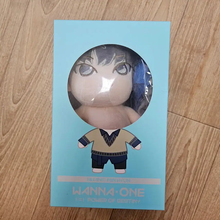 [BUNJANG] Wanna One Hwang Minhyun Doll / 새제품 워너원 황민현 인형