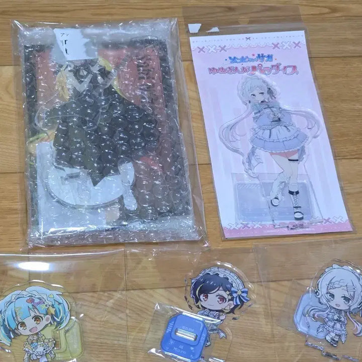 [BUNJANG] Zombie Land Saga Junko 2 Acrylic Stands + 3 SD Acrylic Stands / 좀비랜드사가 준코 아크릴2종+sd 아크릴 3종