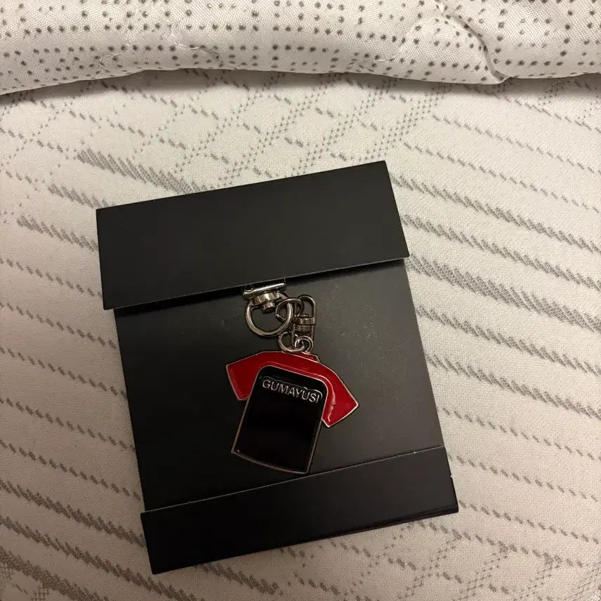 [BUNJANG] T1 Gumayusi 2022 Uniform Keychain / 22 T1 규마유시 유니폼 키링
