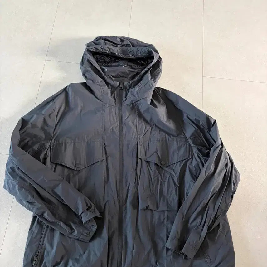 [BUNJANG] Moncler Rozennire Windbreaker Jacket Size 5 / 몽클레어 로자니어 바람막이 자켓 5사이즈