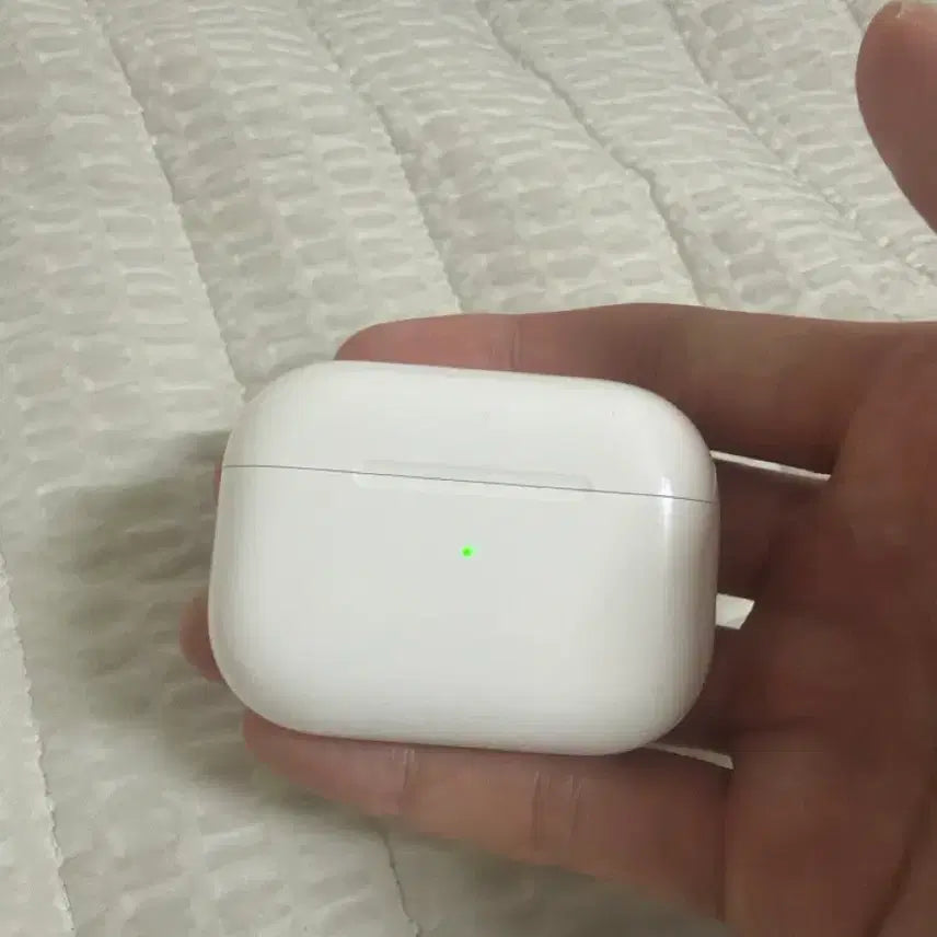 [BUNJANG] Apple AirPods Pro 2nd Generation / 에어팟 프로 2 팔아요