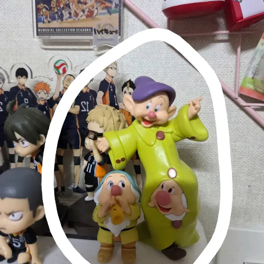 [BUNJANG] Pop Mart Snow White Dwarf Figure / 팝마트 백설공주 난쟁이 피규어