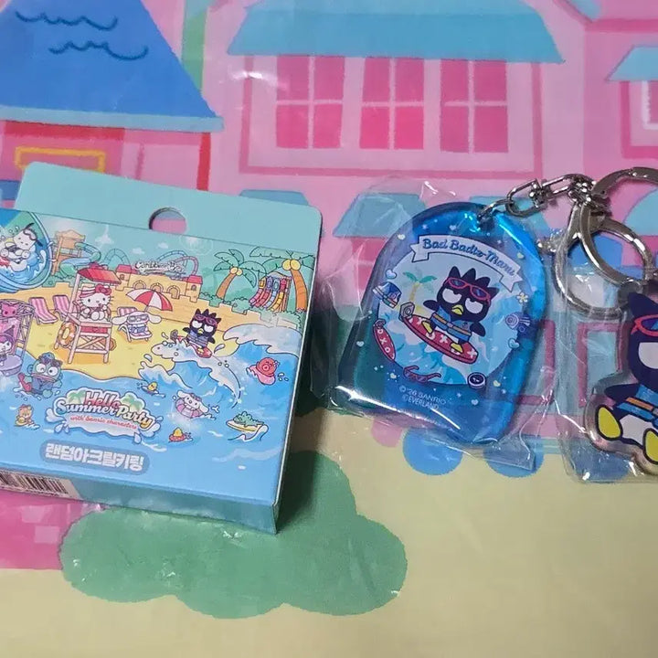[BUNJANG] Sanrio Characters Batzmaru Acrylic Charm - Caribbean Bay Collaboration / 캐비 바츠마루 키링