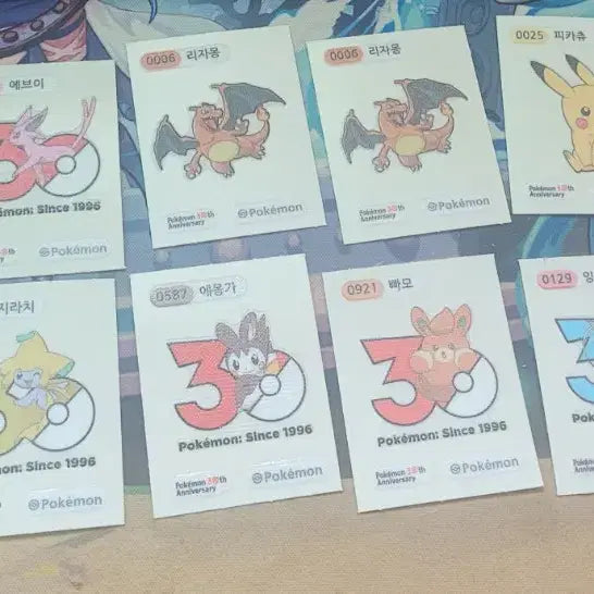 [BUNJANG] Pokemon 30th Anniversary Sticker Bundle / 포켓몬 30주년 띠부띠부씰 일괄로 팔아요
