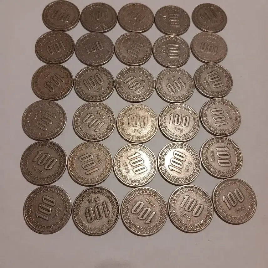 [BUNJANG] 1972 South Korean 100 Won Coins (30 pcs) / 1972년 100원 30개