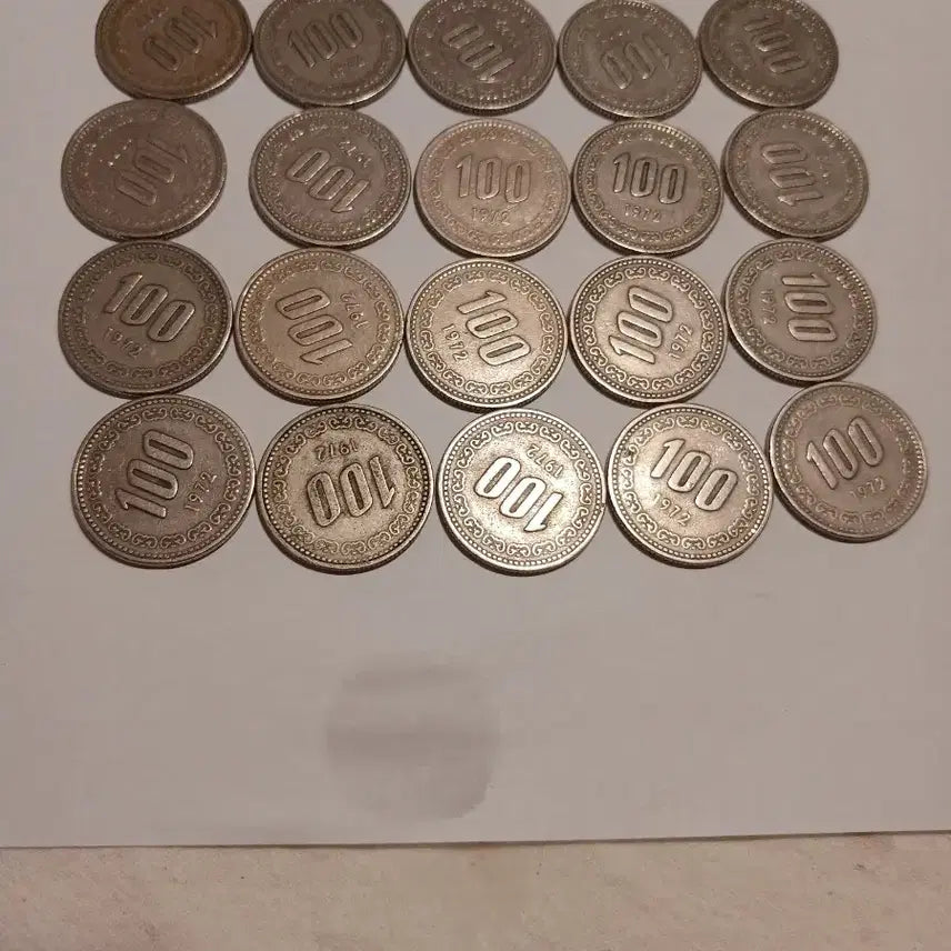 [BUNJANG] 1972 South Korean 100 Won Coins (30 pcs) / 1972년 100원 30개