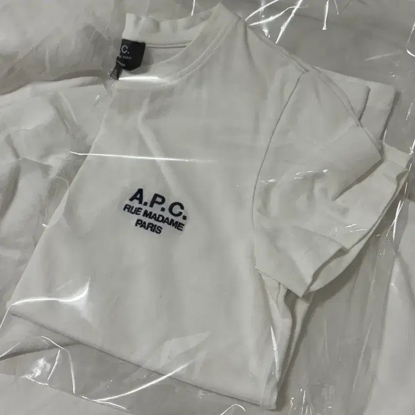 [SOLD OUT] A.P.C 아페쎄 데니스 여성 티셔츠 화이트 정품