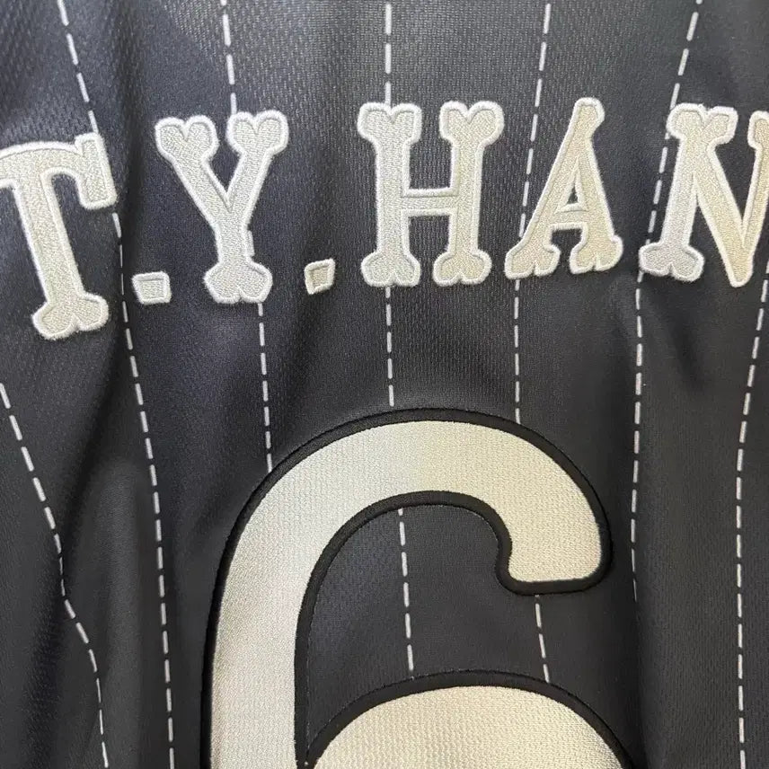 [BUNJANG] Lotte Giants Politeru Han Tae-yang Baseball Jersey (Size 110) / 롯데 자이언츠 폴리테루 한태양 직자수 110
