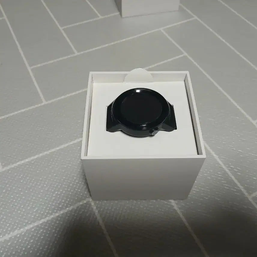 [BUNJANG] GolfBuddy Aim W11 Smart Golf Rangefinder Watch / 골프버디 Aim W11( 시계형 거리측정기 )