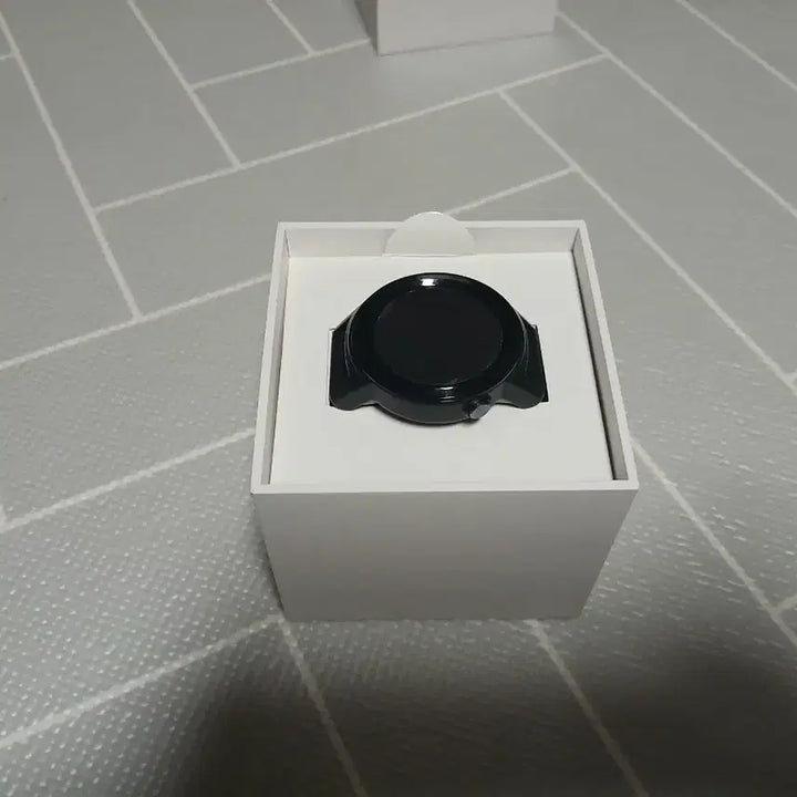 [BUNJANG] GolfBuddy Aim W11 Smart Golf Rangefinder Watch / 골프버디 Aim W11( 시계형 거리측정기 )