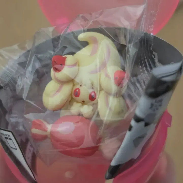 [BUNJANG] Pokemon Hatterene Gacha Figure / 포켓몬 마휘핑 가챠 판매