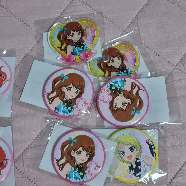 [BUNJANG] PriPara Ira Marukuji Can Badge &amp; Postcard Set / 프리즘스톤 아이라 마루쿠지 캔뱃지/카논,세레나 뱃지&amp;엽서
