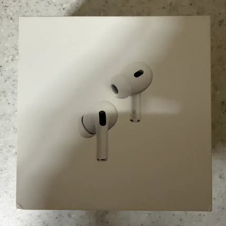 [BUNJANG] Apple AirPods Pro 2nd Gen USB-C / 에어팟 프로 2세대 C타입