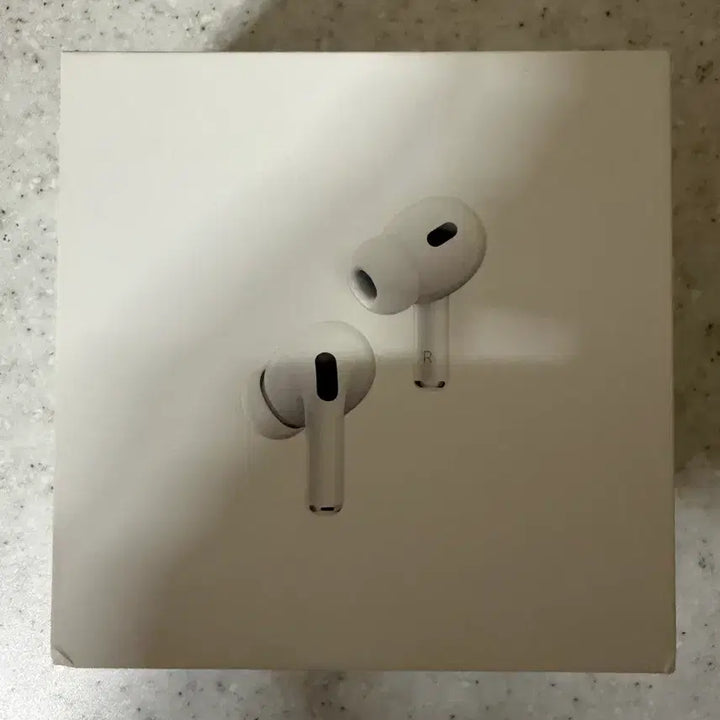 [BUNJANG] Apple AirPods Pro 2nd Gen USB-C / 에어팟 프로 2세대 C타입