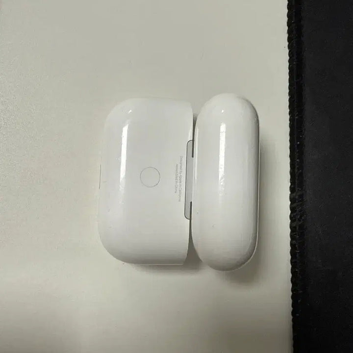 [BUNJANG] Apple AirPods Pro 2nd Generation (8-pin) / 에어팟 프로2