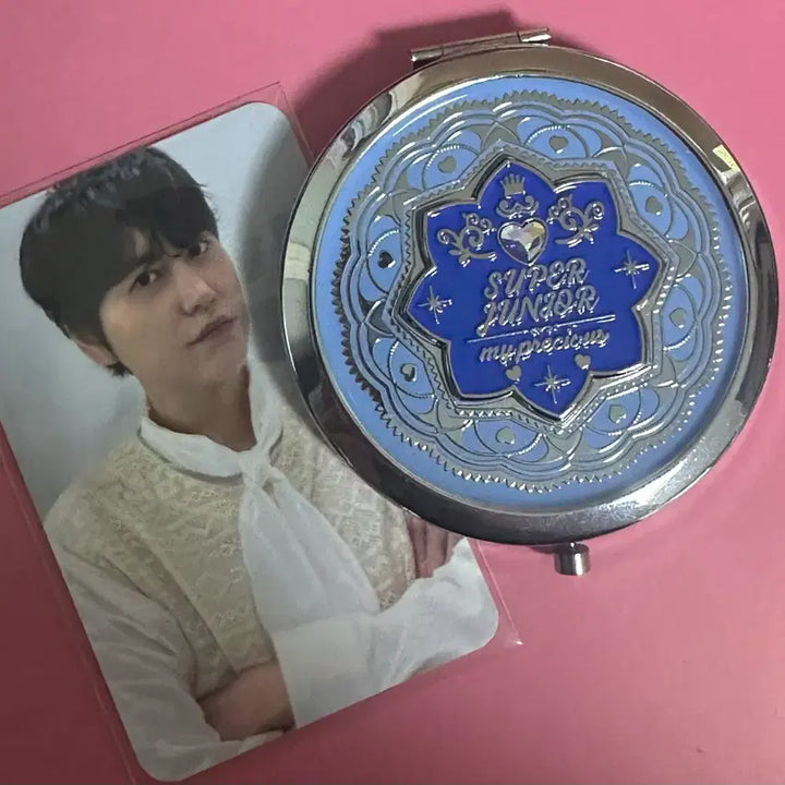 [BUNJANG] Super Junior Kyuhyun Photocard Mirror / 슈퍼주니어 거울 규현 포토카드