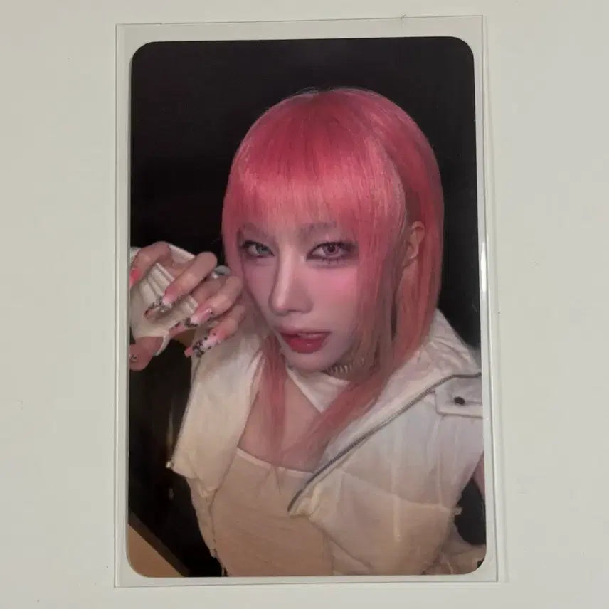 [SOLD OUT] 엑스러브 XLOV 루이 2주차 공방포카