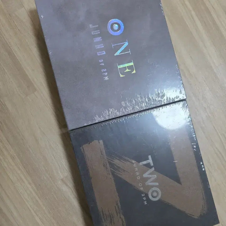 [BUNJANG] 2PM Junho ONE / TWO Album Set / 이준호 2PM JUNHO OF 2PM ONE / TWO 앨범