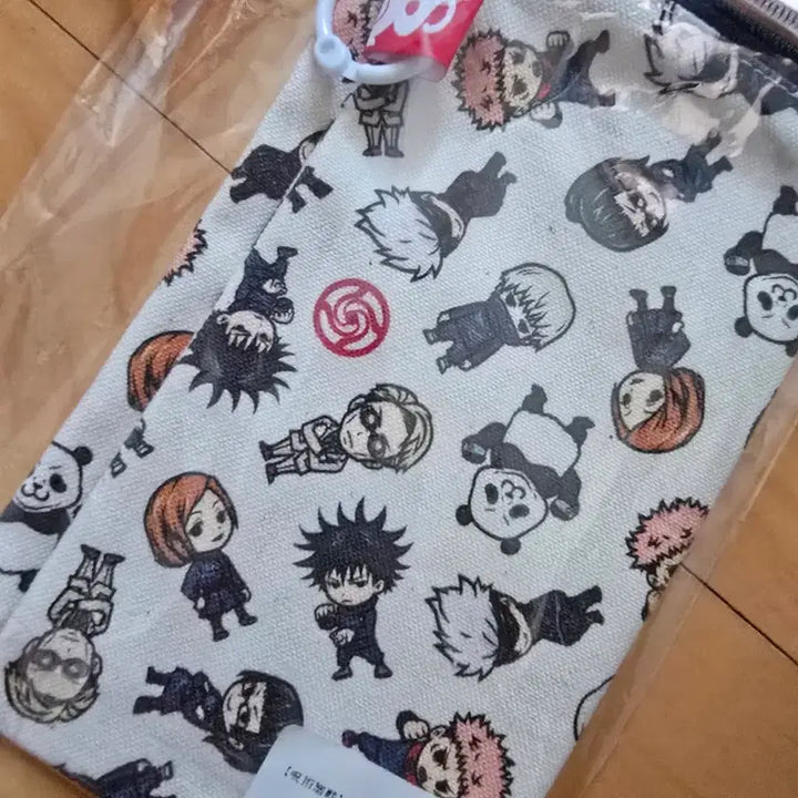 [BUNJANG] Jujutsu Kaisen x B-Side Label Collaboration Pouch / 주술회전 x B-side 콜라보 파우치