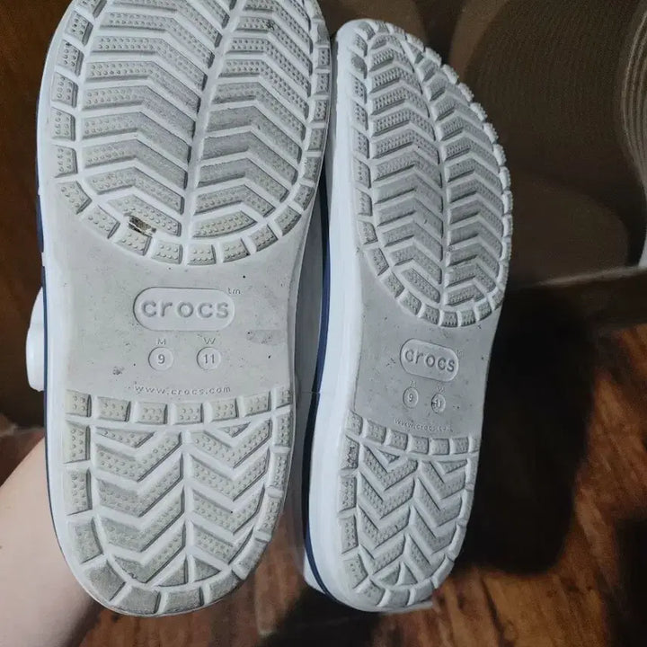 [BUNJANG] Crocs White Sandals (270) / 크록스 270 팝니다