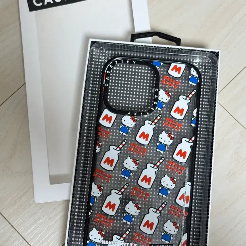[BUNJANG] Casetify Hello Kitty iPhone 15 Pro Max Phone Case / 아이폰 15 프로맥스 케이스티파이 헬로키티 폰 케이스