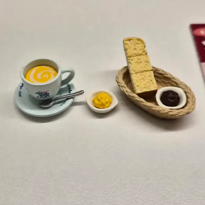 [BUNJANG] Comeda Coffee Re-Ment Gacha Toast (Set 2) / 코메다 단품 2번 / 코메다 커피 2탄 리멘트 / 가챠 /토스트