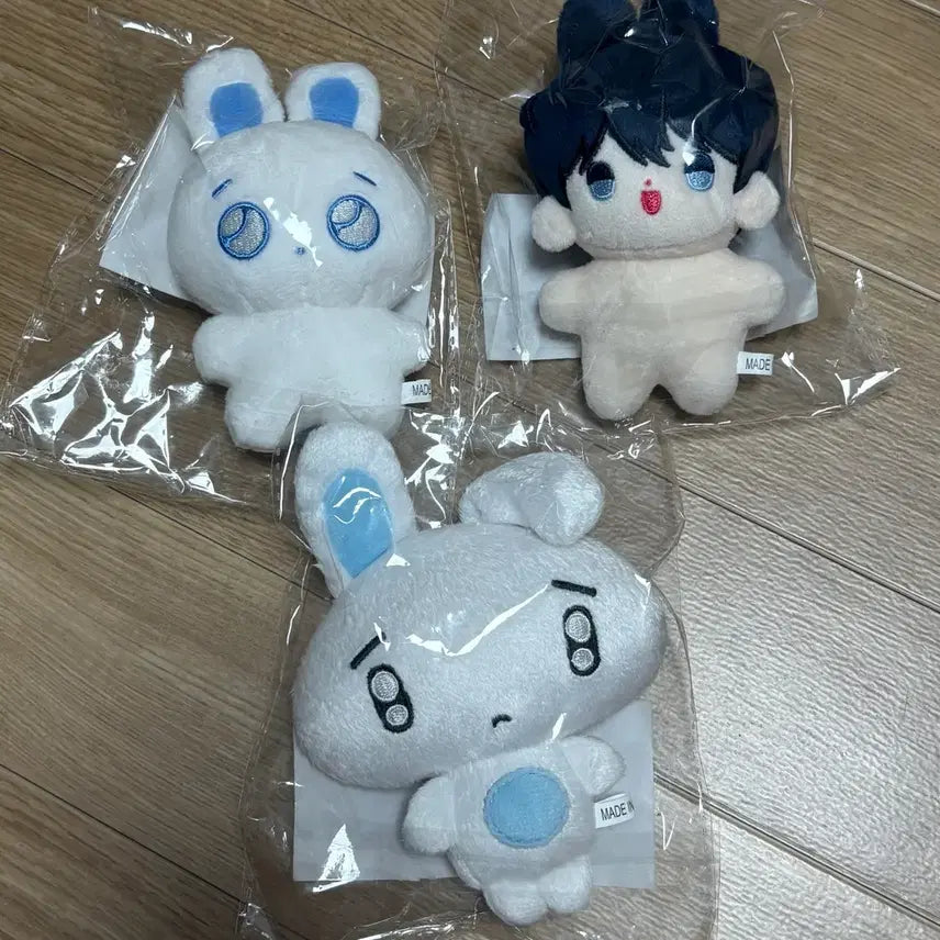 [BUNJANG] PlaYve Yehjun Unofficial Plush Doll Bundle Set / 플레이브 예준 비공식 솜인형 말랑플브 플레이뿌 플브쮸 미개봉 일괄