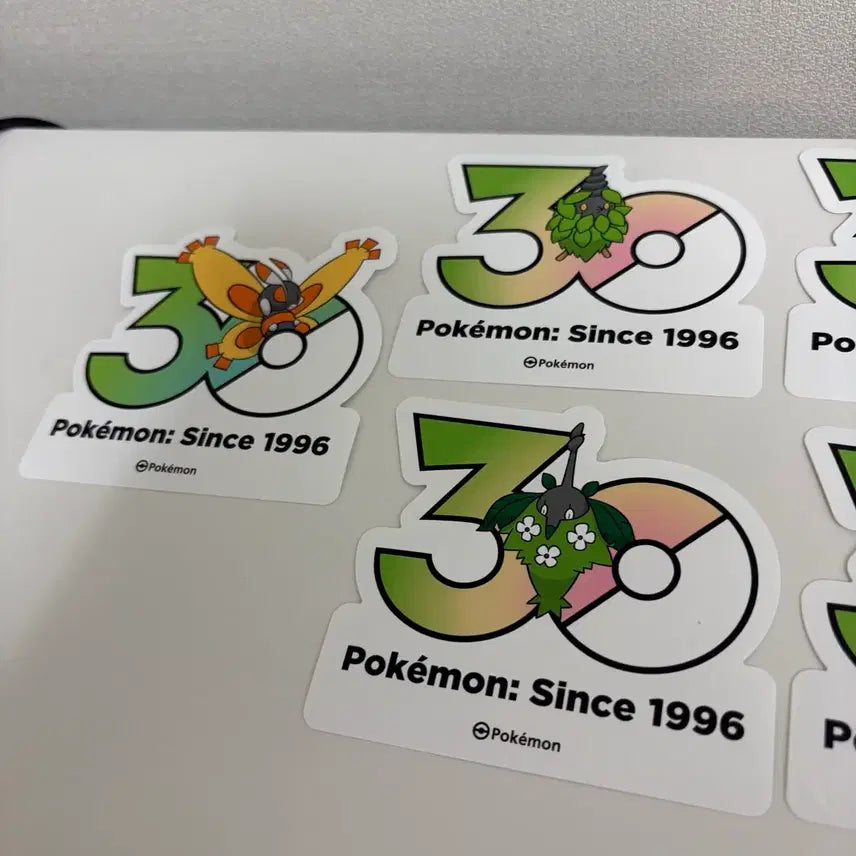 [SOLD OUT] 포켓몬 30주년 로고스티커 원가양도 도롱세트