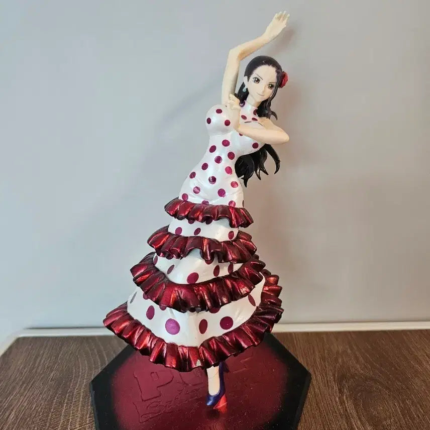 [BUNJANG] One Piece Viola Figure (Reproduction) / 원피스 비올라 피규어(pop가품)