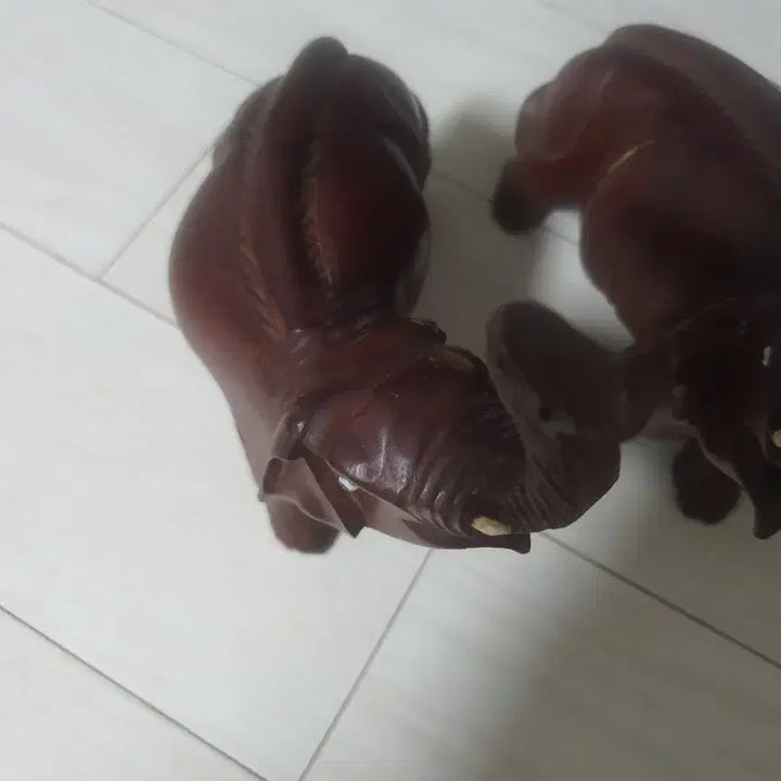 [BUNJANG] African Zitan Wood Elephant Pair Sculpture / 아프리카 자단,코끼리 한쌍