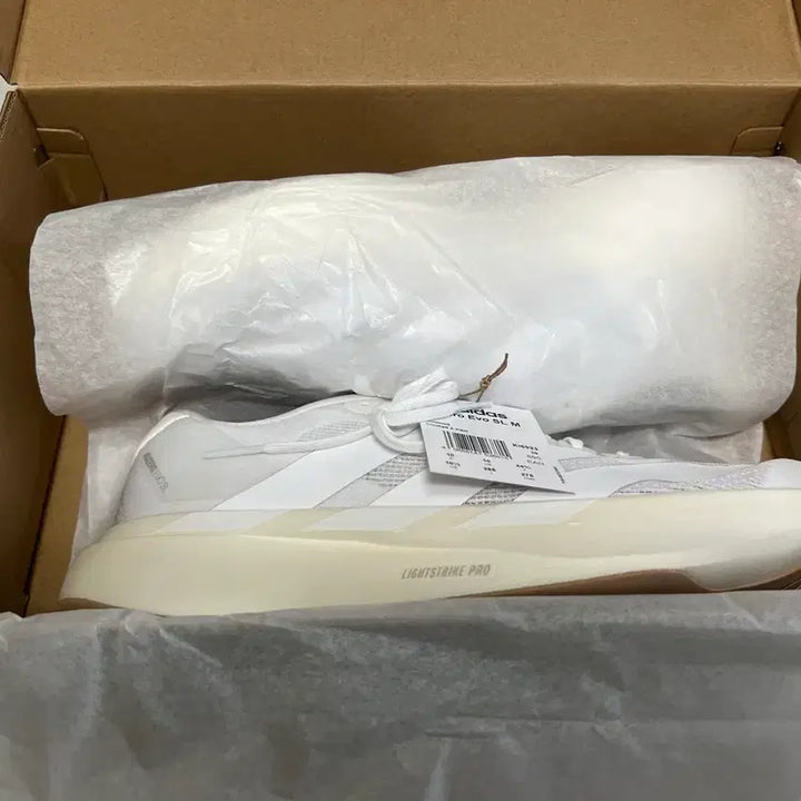 [BUNJANG] Adidas Adizero Evo SL White Warm Sandstone 285 / [285] 아디다스 에보슬 화이트 웜 샌드스톤