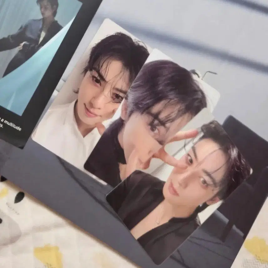 [BUNJANG] Cha Eun Woo Album &amp; Keyring Bundle / 차은우 앨범 및 키링 (+비공굿)