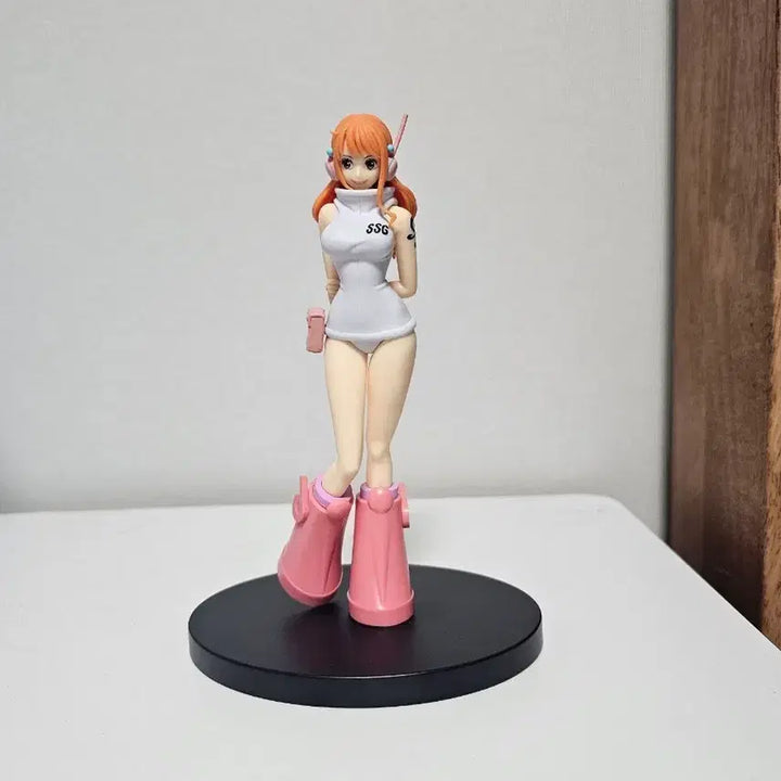 [BUNJANG] Banpresto One Piece Grandline DXF Egghead Nami Figure / 반프레스토 원피스 그랜드라인 DXF 에그헤드 나미 피규어 판매합니다.