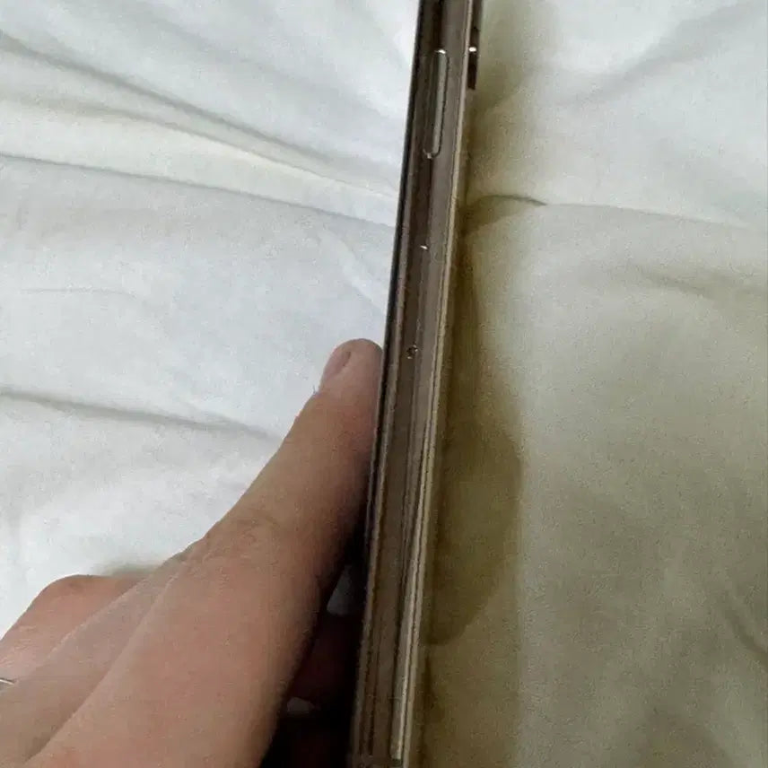 [BUNJANG] Apple iPhone XS 256GB Gold (Battery Health 100%) / 아이폰 Xs 256기가 골드 배터리성능100 SS급