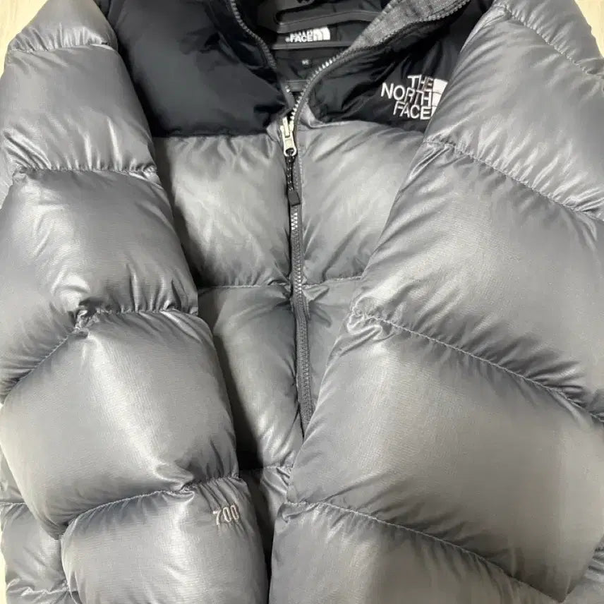 [BUNJANG] The North Face 700 Fill Down Nuptse Jacket / 노스페이스 눕시 패딩 700 검회 그레이