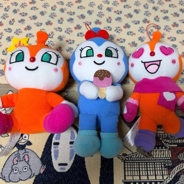 [BUNJANG] Anpanman Doronpa Plush Toy / 호빵맨 짤랑이 딸랑이 인형