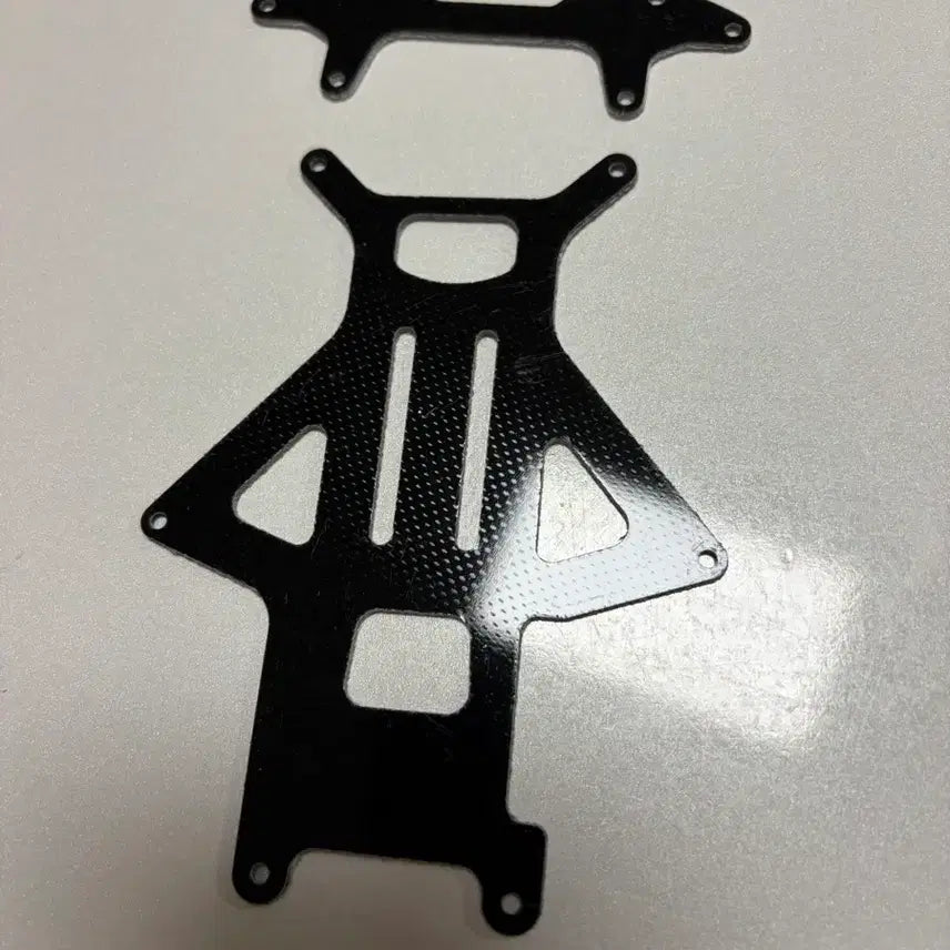 [BUNJANG] Tamiya Mini 4WD Carbon Chassis Plates (2 pcs) / 타미야 미니카 카본 샤시 플레이트 2개 미니사구