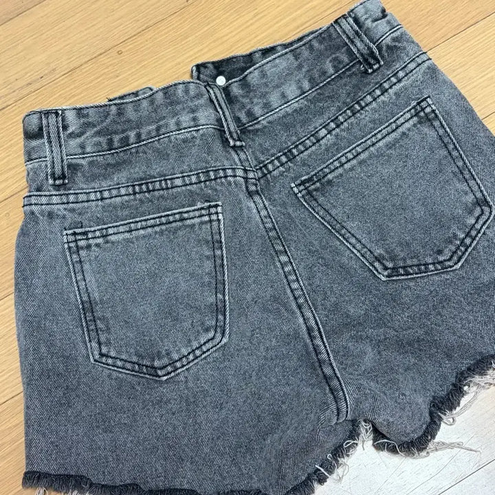 [BUNJANG] Black Denim Shorts / 흑청반바지