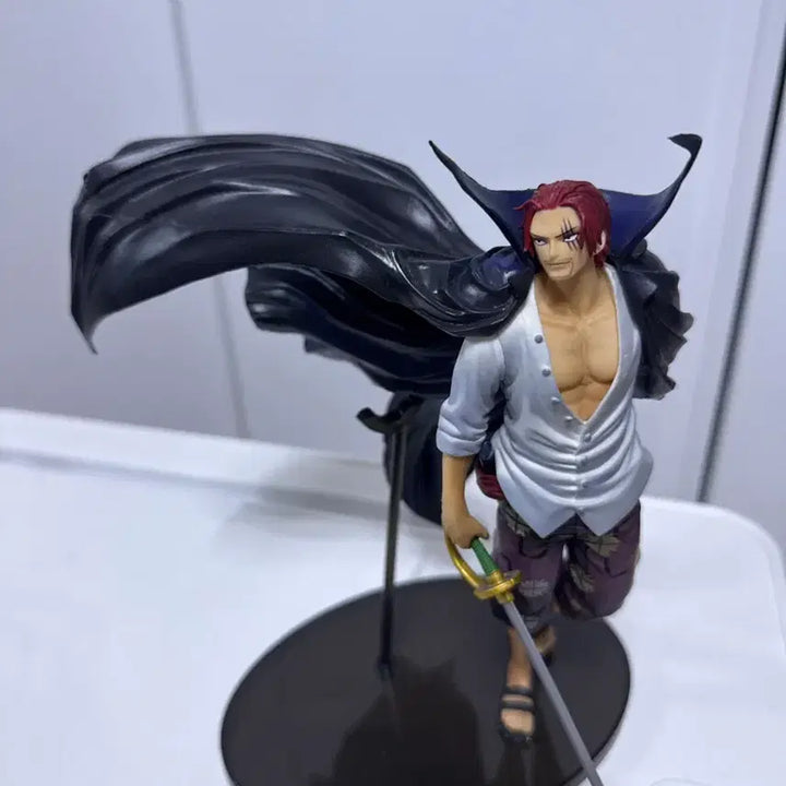 [BUNJANG] One Piece Shanks BWFC Figure / 원피스 샹크스 bwfc 피규어