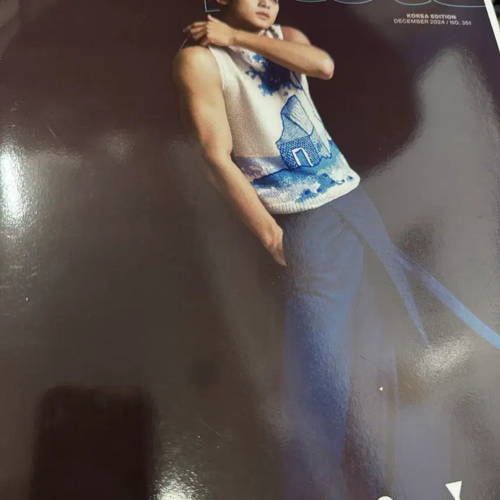 [BUNJANG] Byun Woo Seok Esquire Prada Pictorial December 2024 Issue / 변우석 에스콰이어 프라다 화보(2024년 12월호)