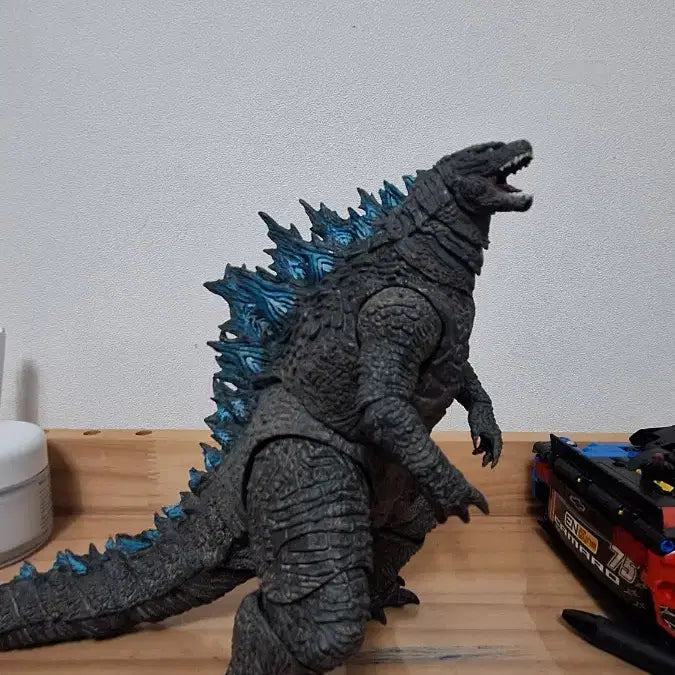 [SOLD OUT] 고질라 피규어 (도색)