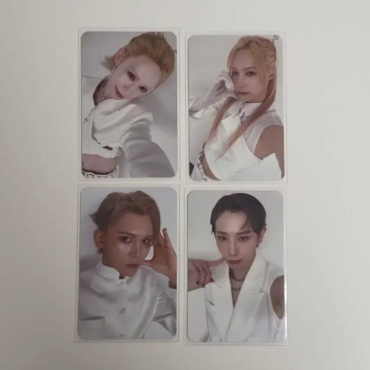 [SOLD OUT] 엑스러브 CLOXE 2U MD 미공포 일괄