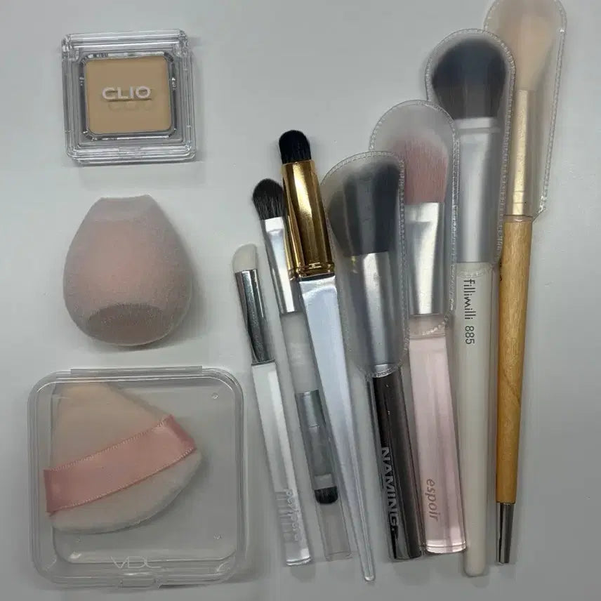 [BUNJANG] Fillippi S Highlighter Brush Bundle Set / 브러쉬 등 일괄(필리밀리s 하이라이터 브러쉬 등)