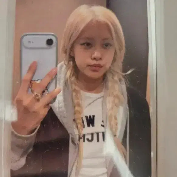 [BUNJANG] Rosé Game Boy Hoodie / 로제 gameboy 후드티