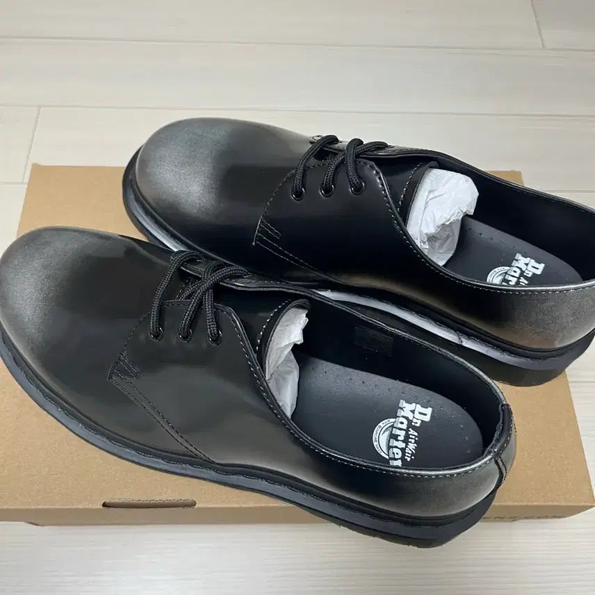 [BUNJANG] Dr. Martens 1461 Silver Arcadia Shoes (Size 270) / [270] 닥터마틴 1461 실버 아카디아 새상품