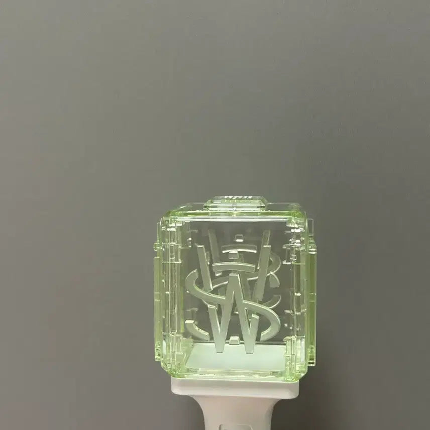 [BUNJANG] NCT WISH Lightstick Mini Keychain / NCT WISH 응원봉 미니키링