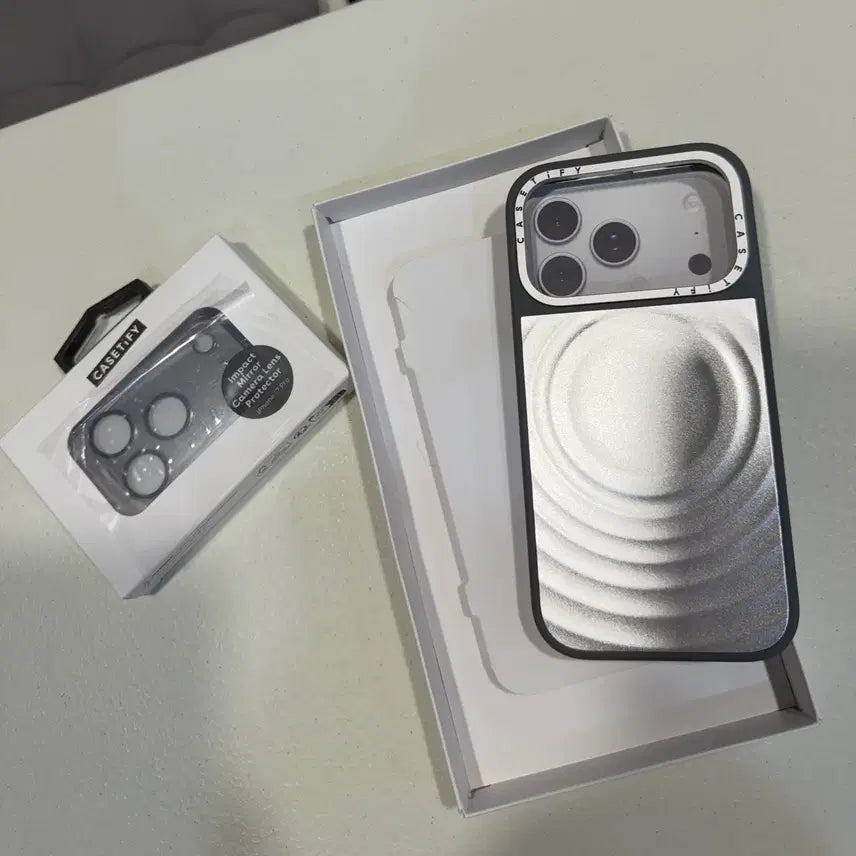 [BUNJANG] CASETiFY Alloy Case for iPhone 14 Pro / 케이스티파이 알로이 케이스