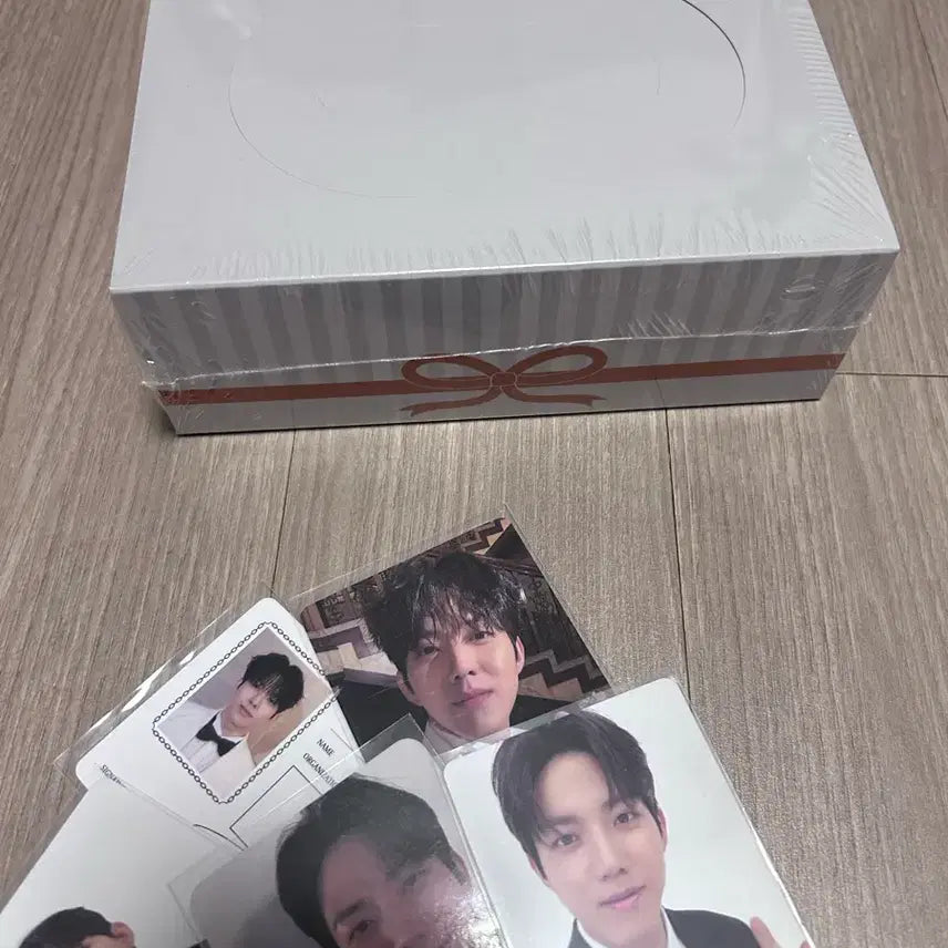 [SOLD OUT] 데이식스 도운 축하박스,포카 일괄