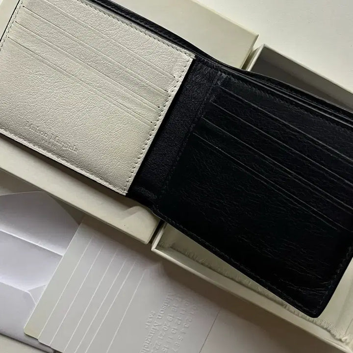 [BUNJANG] Maison Margiela Bi-Color Bifold Wallet / 마르지엘라 투톤 반지갑